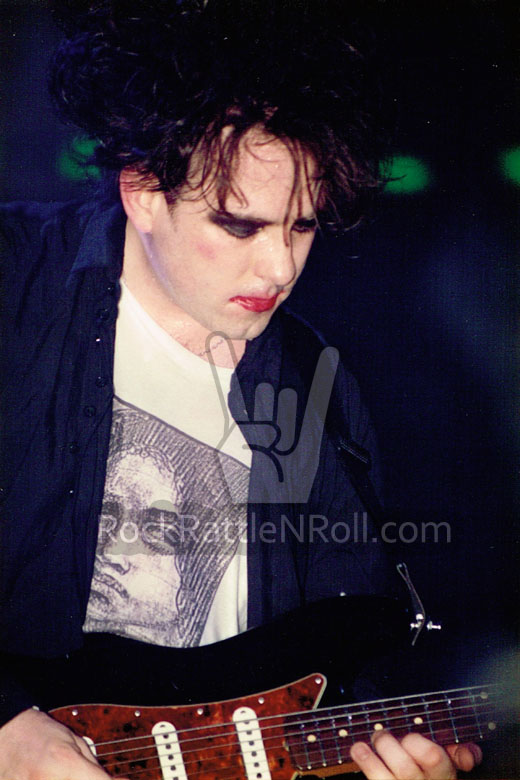 The Cure 1992 Disintegration Tour - Photo Set (Texas Stadium)